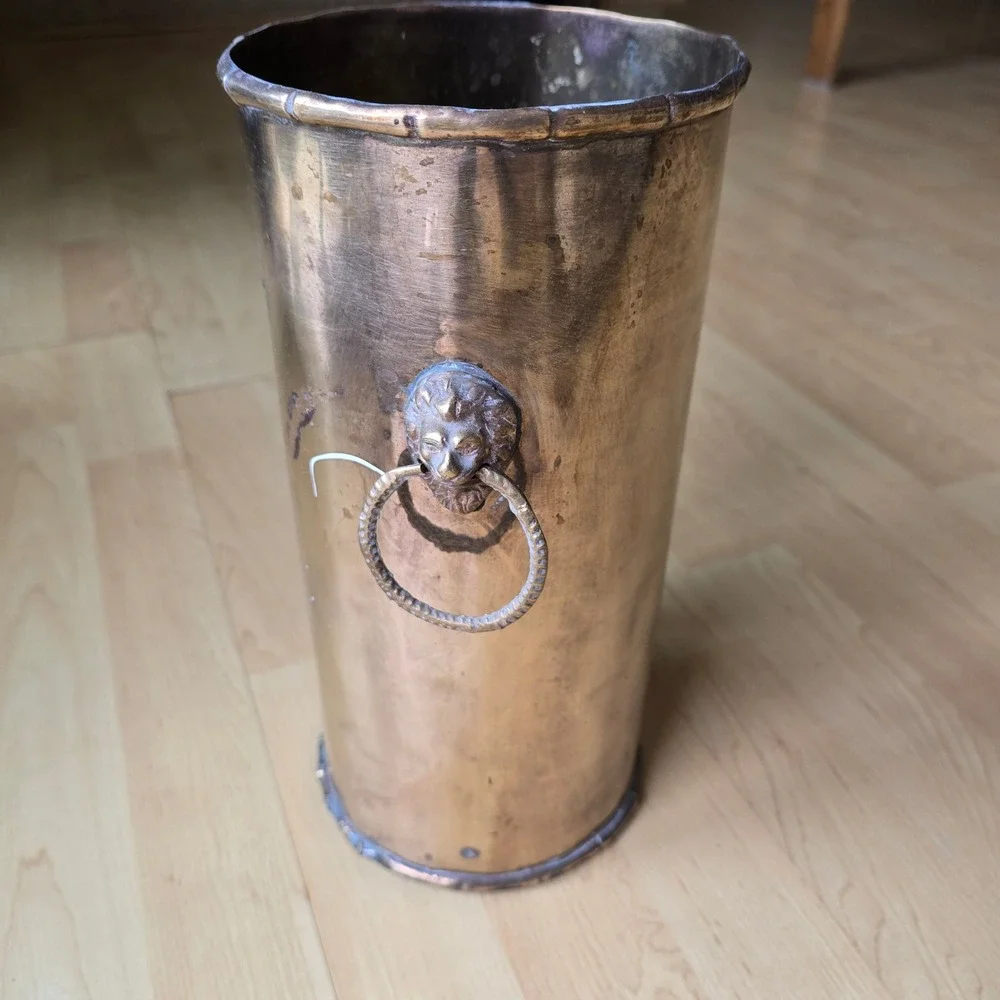 Vintage Brass Umbrella Stand Tall Floor Vase Lion Head Ring Handles Patina - Picture 3 of 13